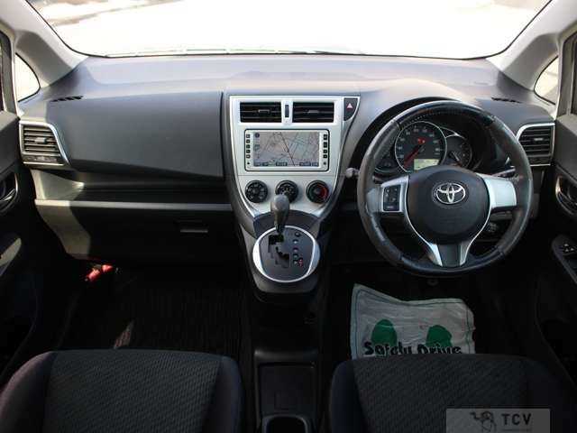 2012 Toyota Ractis