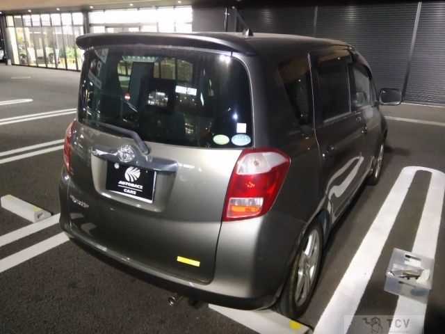 2005 Toyota Ractis