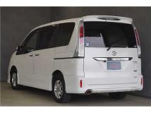 2011 Nissan Serena