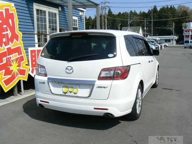 2009 Mazda MPV