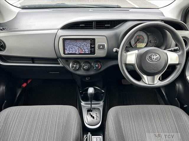2016 Toyota Vitz