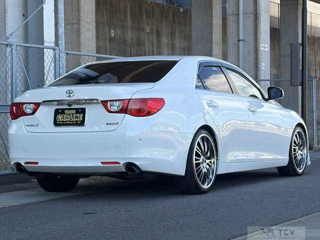 2012 Toyota Mark X