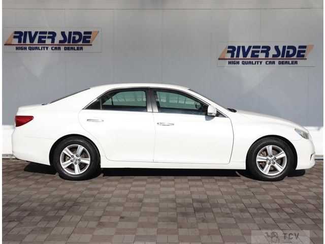 2011 Toyota Mark X