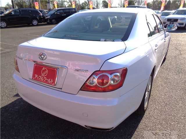 2007 Toyota Mark X