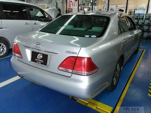 2005 Toyota Crown
