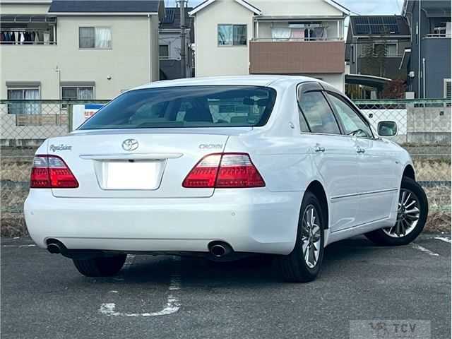 2008 Toyota Crown