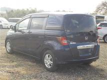 2011 Honda Freed Spike