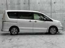 2015 Nissan Serena
