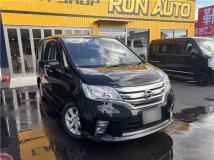 2012 Nissan Serena