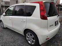 2005 Nissan Note