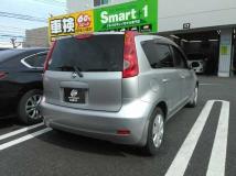 2005 Nissan Note