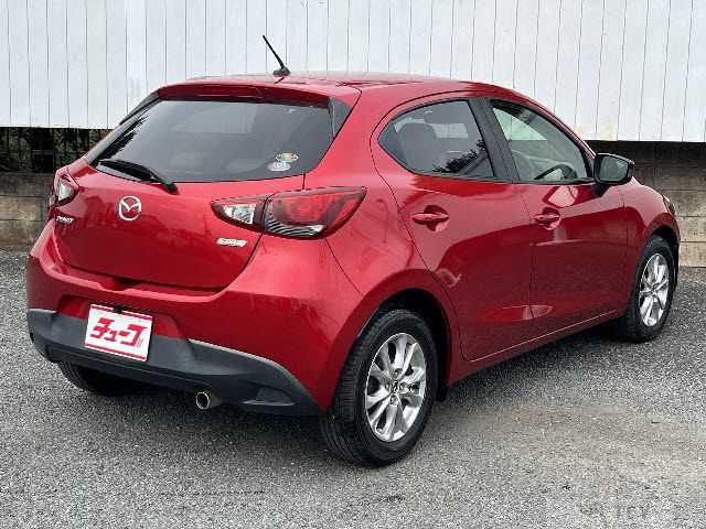2014 Mazda Demio