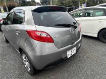 2013 Mazda Demio