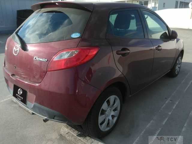 2013 Mazda Demio