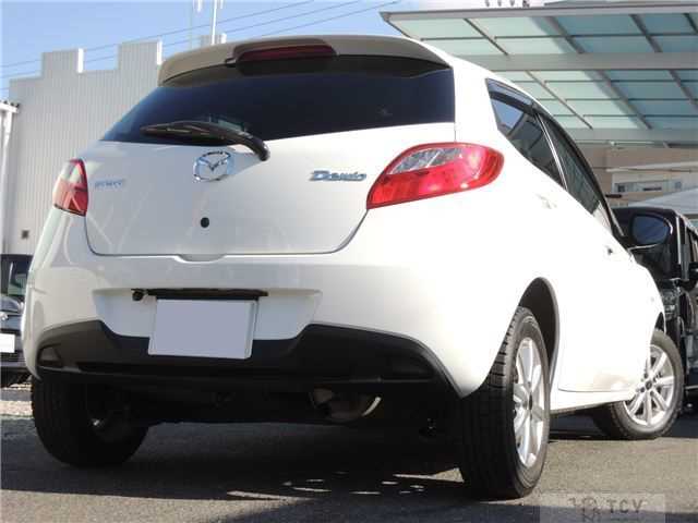 2013 Mazda Demio