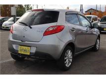 2011 Mazda Demio