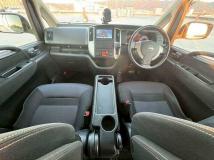 2008 Nissan Serena