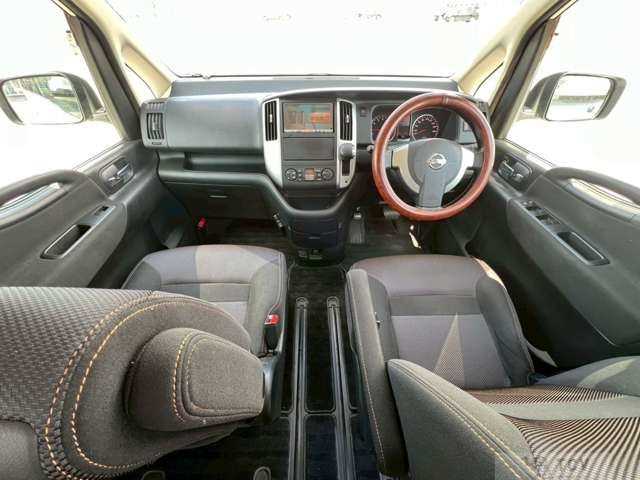 2008 Nissan Serena