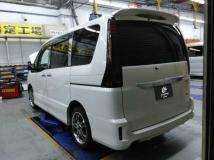 2011 Nissan Serena