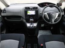 2011 Nissan Serena
