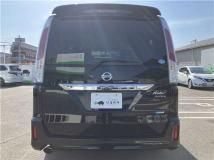2012 Nissan Serena
