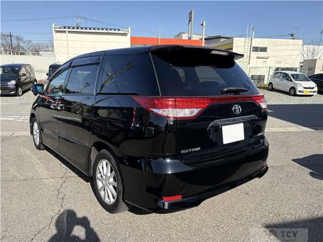 2010 Toyota Estima