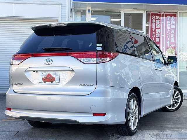 2009 Toyota Estima