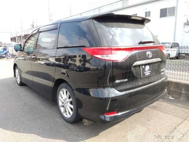2010 Toyota Estima