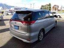 2009 Toyota Estima