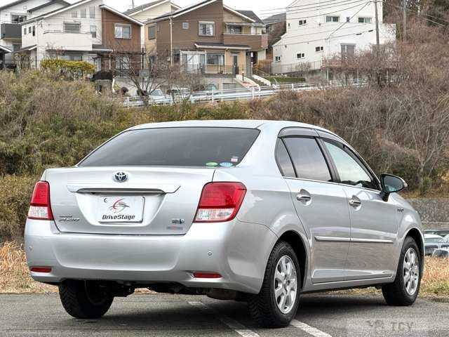 2013 Toyota Corolla Axio