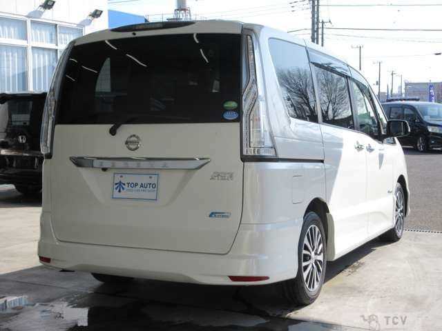 2015 Nissan Serena