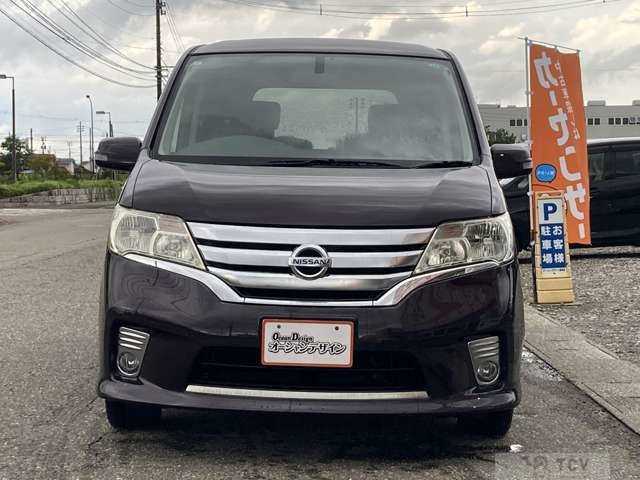 2012 Nissan Serena