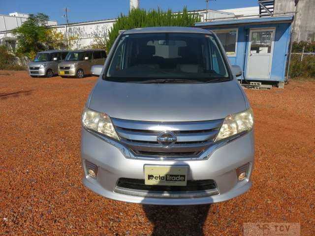 2013 Nissan Serena