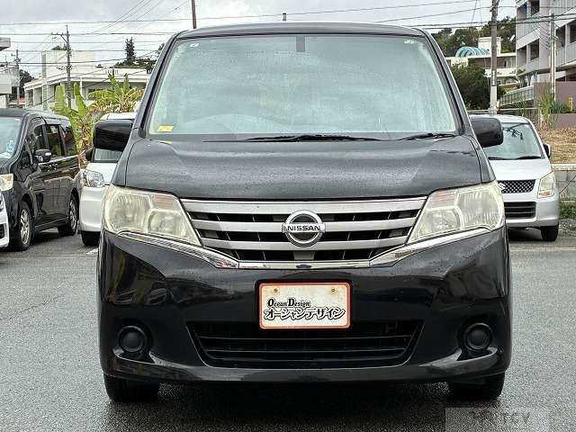 2013 Nissan Serena