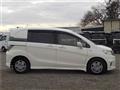2013 Honda Freed Spike
