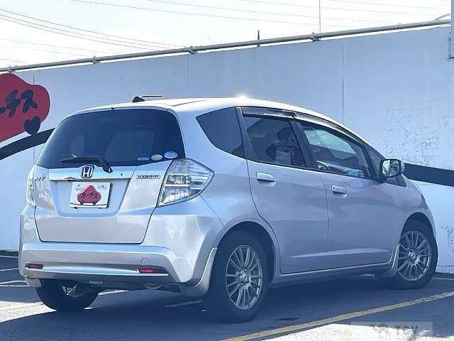 2011 Honda Fit Hybrid