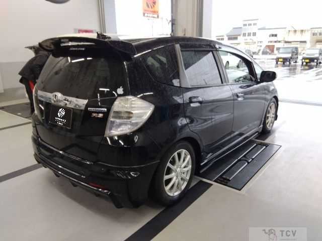 2010 Honda Fit Hybrid