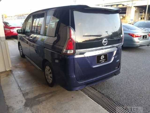 2017 Nissan Serena