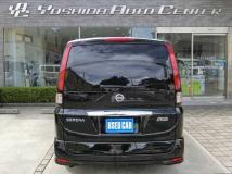 2010 Nissan Serena