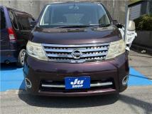 2009 Nissan Serena