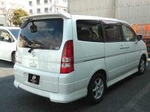 2005 Nissan Serena