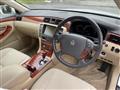 2004 Toyota Crown