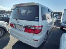 2005 Toyota Alphard