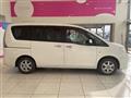 2011 Nissan Serena