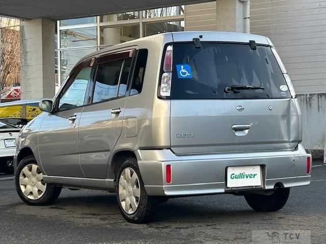 2001 Nissan Cube