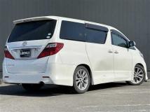 2011 Toyota Alphard