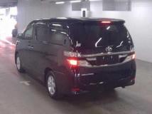 2013 Toyota Alphard