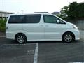 2004 Toyota Alphard