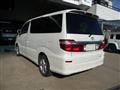 2004 Toyota Alphard