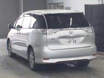 2010 Toyota Estima